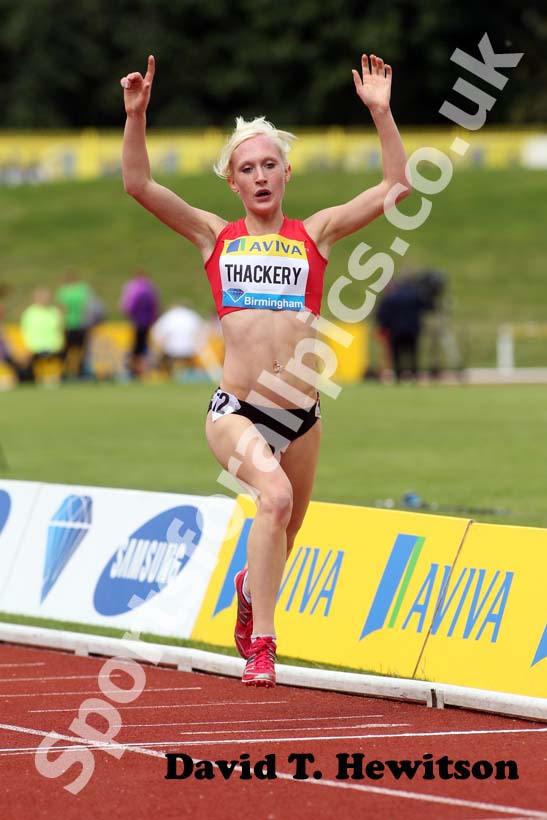 Calli Thackery iwins the under-20s 3000 metres, 2012 Samsung Diamond League, Birmingham.